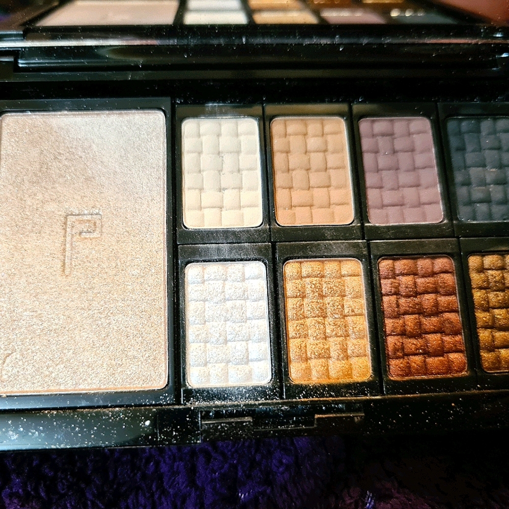 freematic eyeshadow pro palette